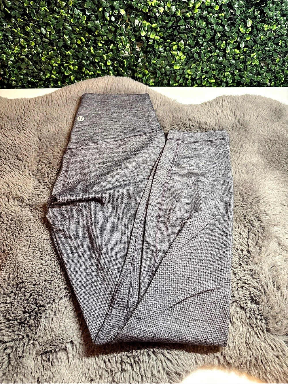 lululemon Grey Align Leggings 25โ Size 6